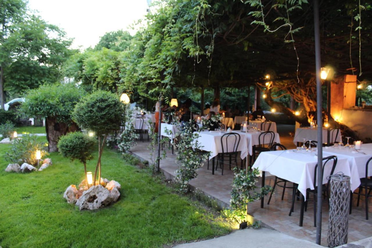 צ'רטוזה די פאביה Amare Ristorante Locanda מראה חיצוני תמונה